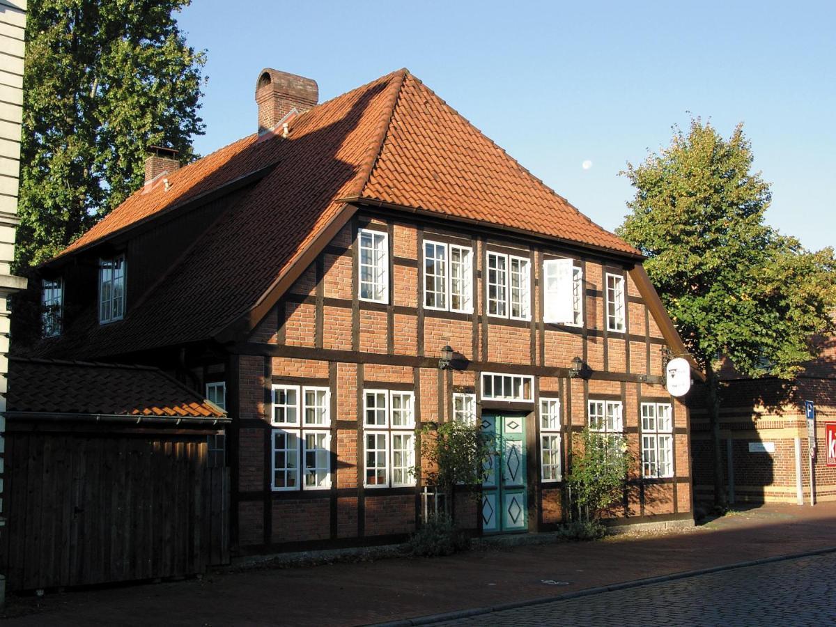 Kontraste Hotel Neumünster Exterior foto